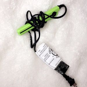 Mini hair straightener